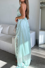 Robe Longue Satin Aqua Élégante