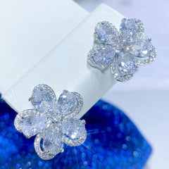Boucle d'Oreilles Fleur Mariage - vue 3