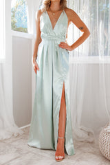 Robe Longue Satin Aqua Élégante