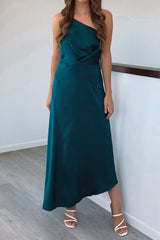 Robe De Mariée Satin Asymétrique