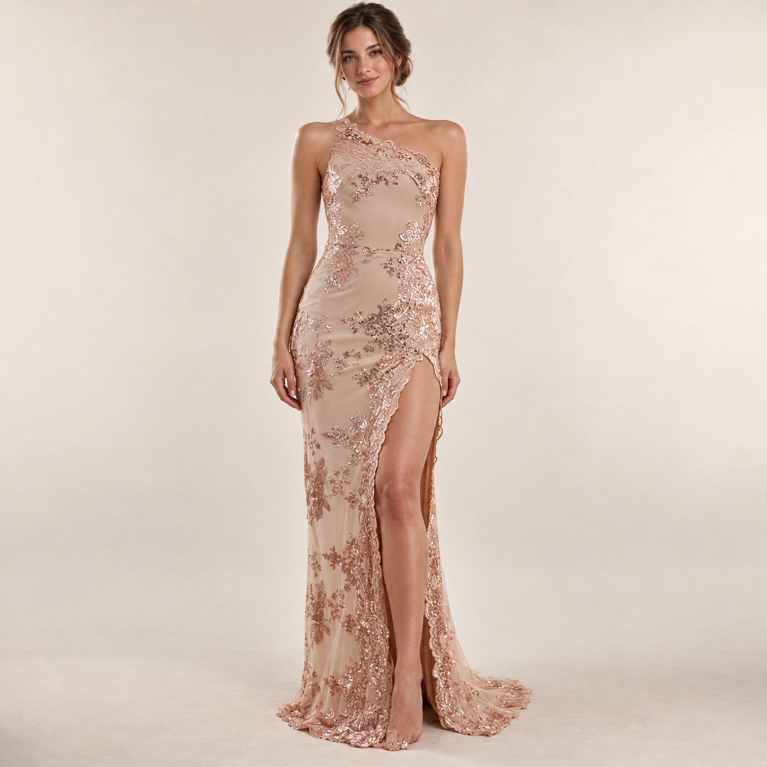 Robe De Mariée Asymétrique Pailletée Antoinette portée