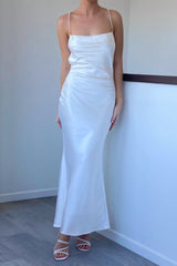 Robe Satinée Dos Nu Perlée