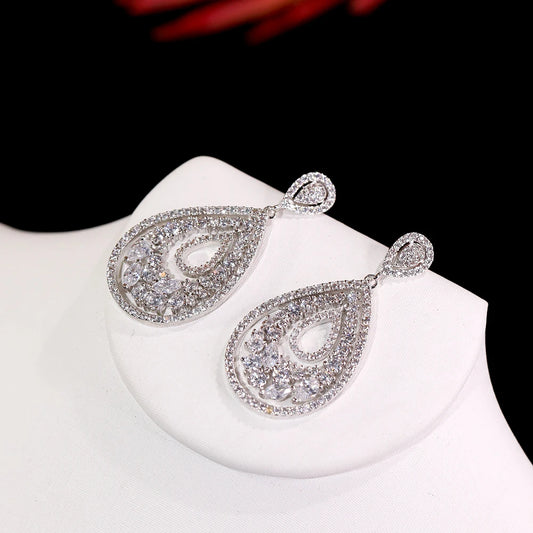 Boucle d'Oreilles Mariage Jeune Femme