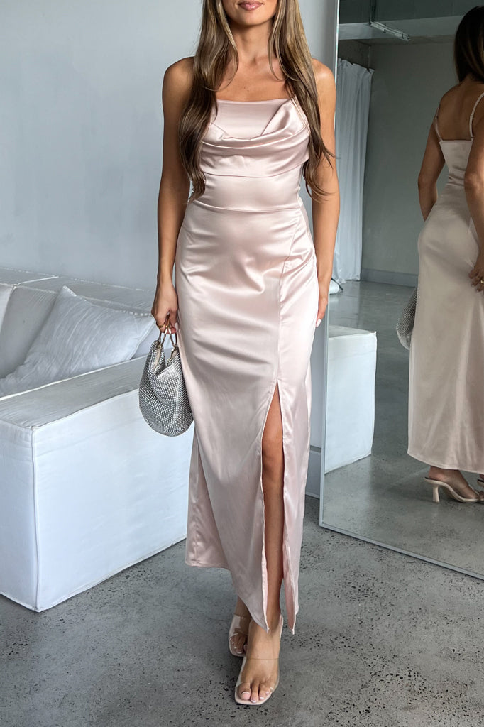 Robe Satin Drapée Romantique