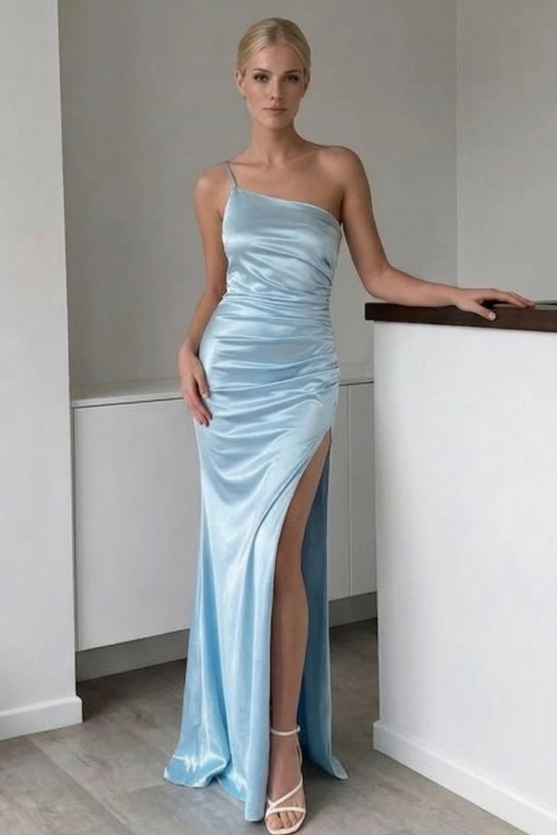 Robe De Mariée Asymétrique En Satin