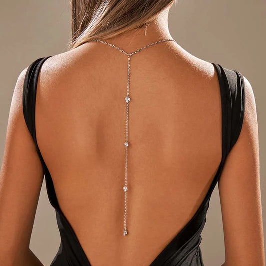 Collier de dos argenté étincelant