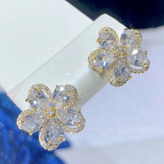 Boucle d'Oreilles Fleur Mariage - vue 2