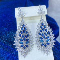 Boucle d'Oreilles Rouge Mariage - vue 3