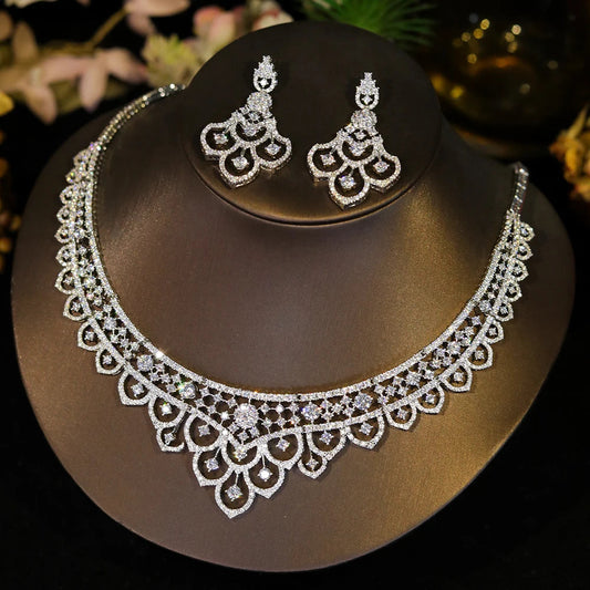 Parure de Mariage : Collier - Boucle d'oreille - vue 2