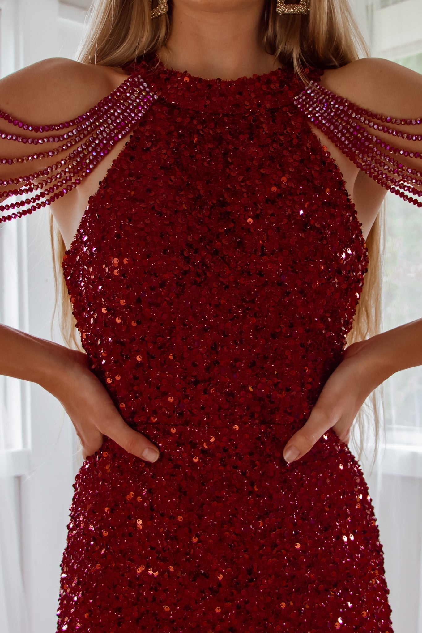 Robe Cocktail Courte Rubis à Sequins - vue 13